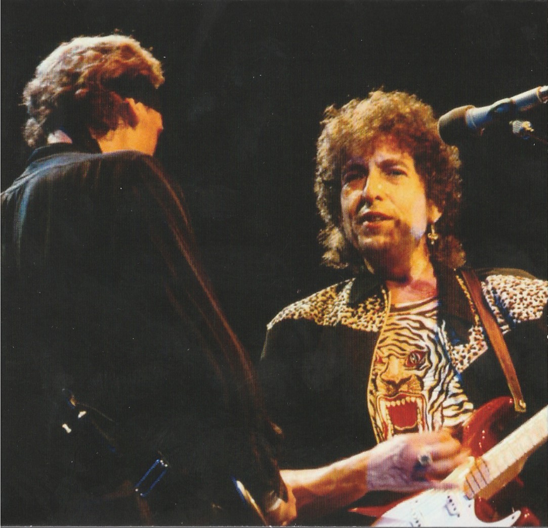 BobDylanMarkKnopfler19xxTheJokermen (2).jpg